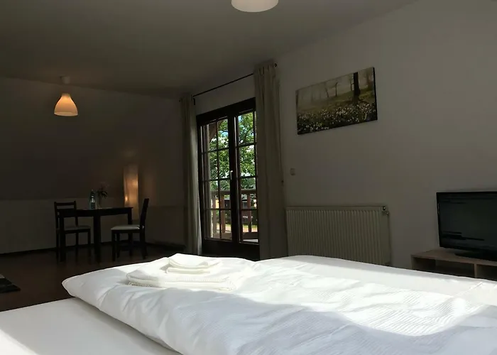 Lokal Genial Pension & Restaurant
